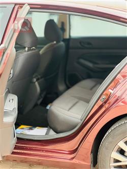 نيسان ألتيما